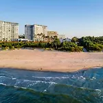 Apartament Sea Suite, 150 Meters To Beach, Balcony, Parking, Lift, Leśne Tarasy