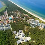 Sea Suite, 150 Meters To Beach, Balcony, Parking, Lift, Porta Mare Lesne Tarasy * 드지우노웨크