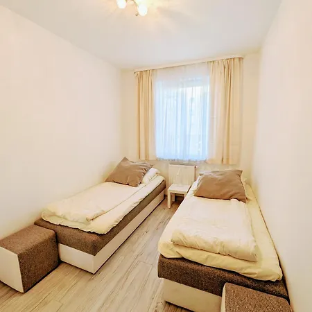 Sea Suite, 150 Meters To Beach, Balcony, Parking, Lift, Leśne Tarasy Apartament *